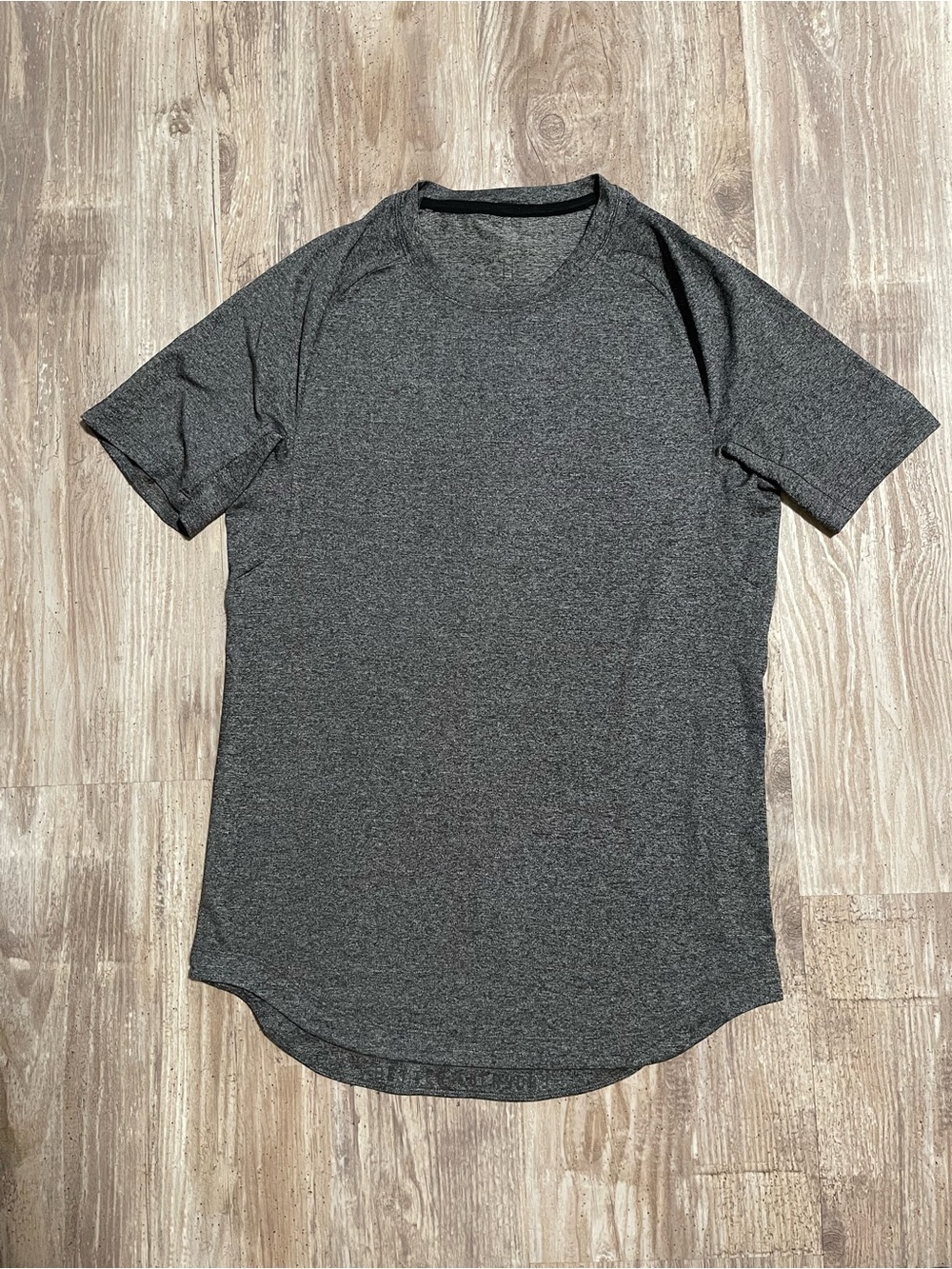 lululemon athletica Men's Charcoal Heather Short Sleeve Crew